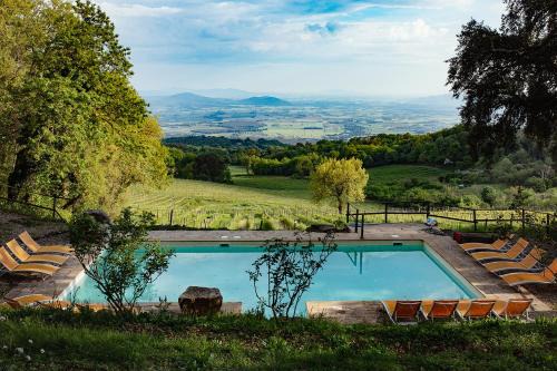 Sassofortino House | VALDONICA WINERY Fine Dine & Wine Hotel