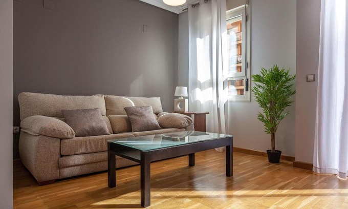 Sant Llorenc Apartment | Valencia Flat Rental Swim and Paddle