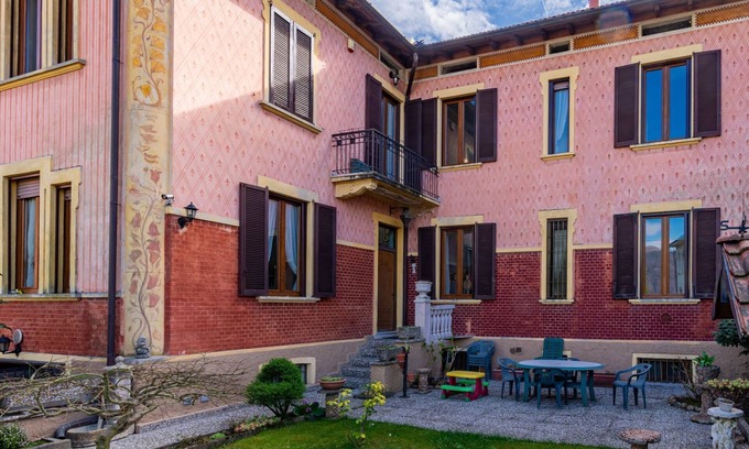 Porto Ceresio House | Valentina by Interhome