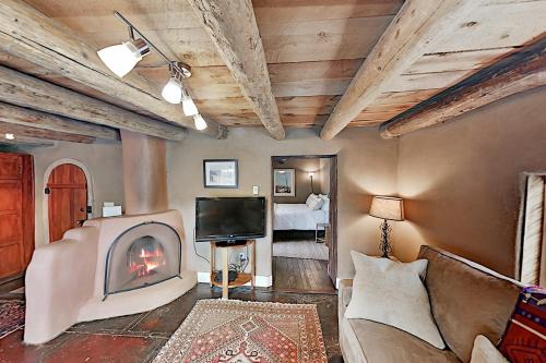 Taos House | Valerio Charms Unit 2 & 3