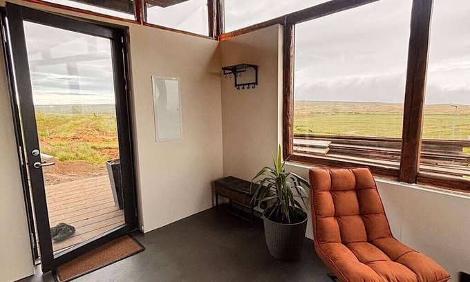 Hvammstangi Villa | Valey - Luxury countryside cabin with hot/cold tubs & stunning views