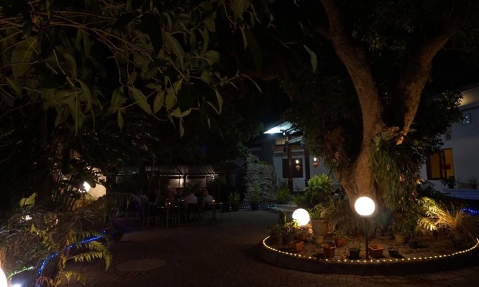 Salatiga Bed & Breakfast | Valhalla Bed & Breakfast