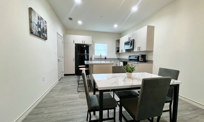 Brownsville Apartment | Valle Hermoso - Brand New Apartment Near SpaceX!
