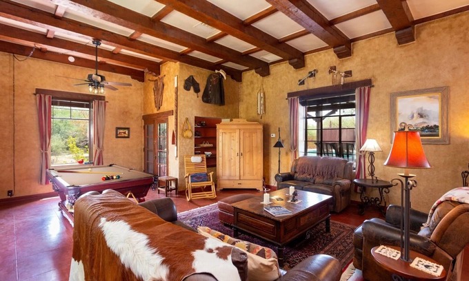 Tubac House | Valle Verde Ranch - for travelers, birders, artists, history lovers and friends.