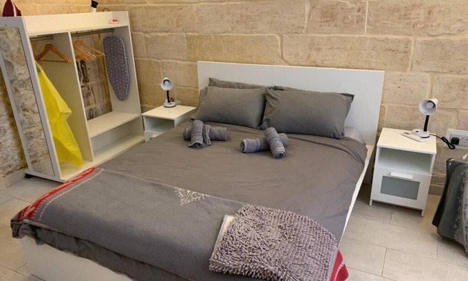 Valletta Apartment | Valletta Knights Self Sufficiency