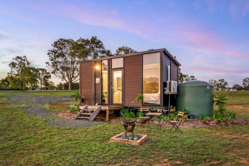 Lovedale House | Valley Escape by Tiny Away