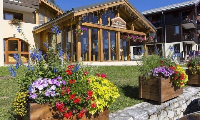Doucy-Combelouviere Condo | Valmorel | 1BR with Alcove + Ski-in, Ski-out!