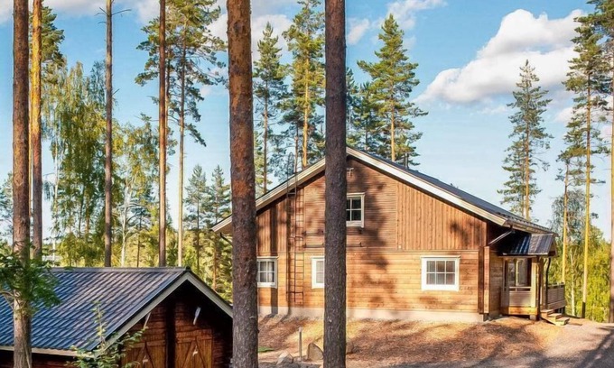 Tiainen House | Valmuska by Interhome