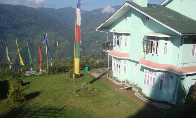Okhrey House | Vamose Dawa Lucky's