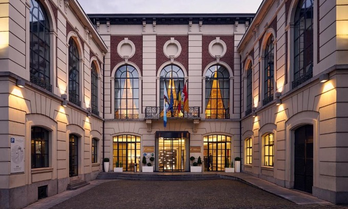 Saint-Laurent Hotel | Van Der Valk Sélys Liège Hotel & Spa