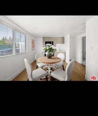 Lake Balboa House | Van Nuys Charming JDU!