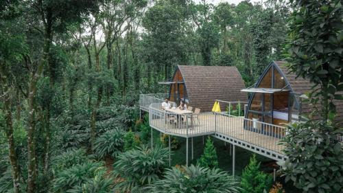 Uttamapalaiyam Resort | Vanani resort and caravan park