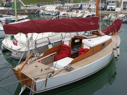 Chiavari Boat Rental | Vanda
