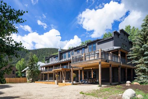 Crested Butte Hotel | Vaquera House