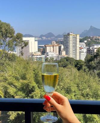 Inga Apartment | Varanda com Vista Mar - Cristo, Bondinho e Museu!