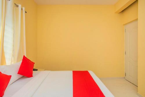 BTM Layout Hotel | Varcity Emerald Near Ragigudda Sri Prasanna Anjaneyaswamy Temple