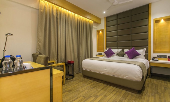 Udaipur Hotel | Varju villa city center