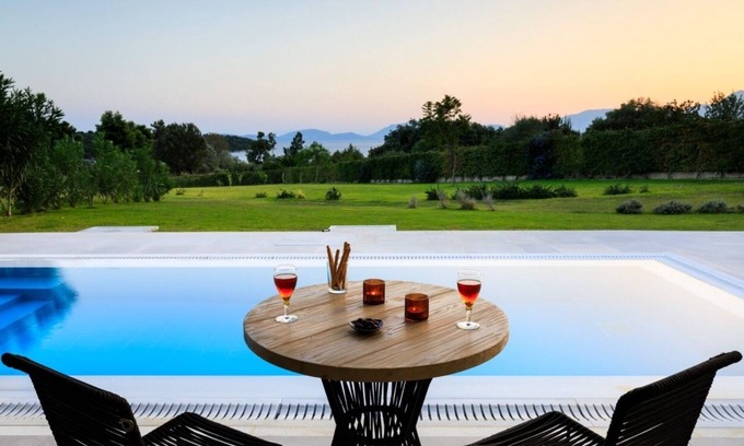 Aktio-Vonitsa Villa | Varko - Afrodite - One Bedroom Villa, Sleeps 2