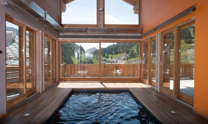 Vars Ski Chalet | Vars Les Claux Luxury chalet At the foot of the slopes Swimming pool Hammam 16 beds