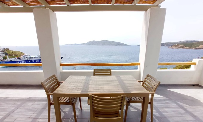 Skiros Villa | "Vassiliki Residence Skyros Island - house on the Aegean Sea