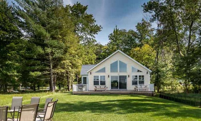 Kendall House | Vast Open Floor Home with Fire Pit on the Lake
