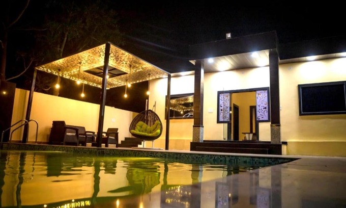 Village Hokra House | Vedansh Farm House