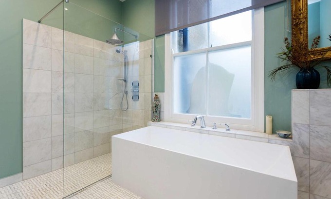 Stockwell House | Veeve - Stockwell Sophistication