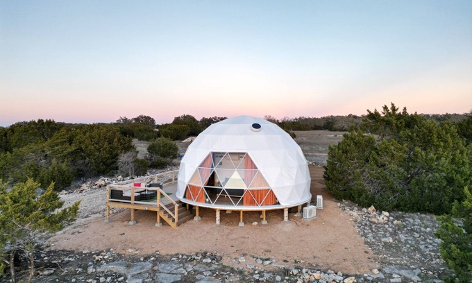 Oatmeal Cottage | Ventana Dome @ Rolling S Ranch