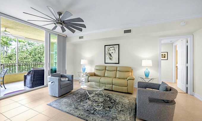 North Naples Condo | Ventanas I in Tiburon