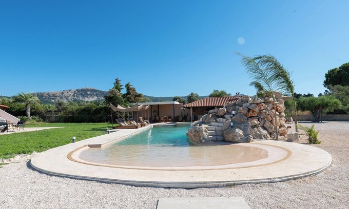 Filerimos Villa | Vento Estivo Mansion