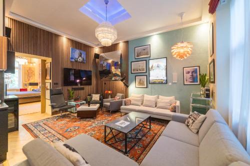 Vizivaros Apartment | Venus Apartments - The Actor's Den