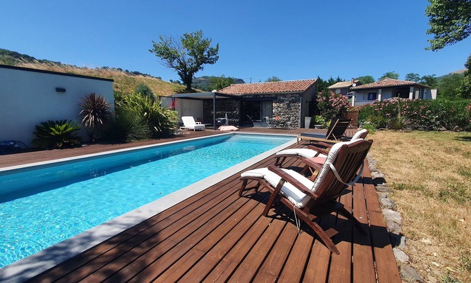 Saint-Vincent-de-Barres Apartment | Verchière: Heated swimming pool and terrace overlooking the countryside