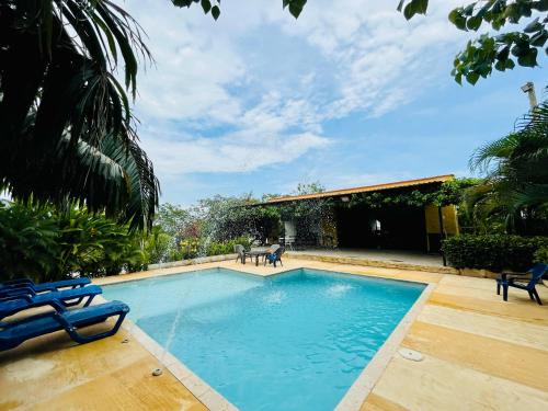 Doradal House | Verde Amanecer