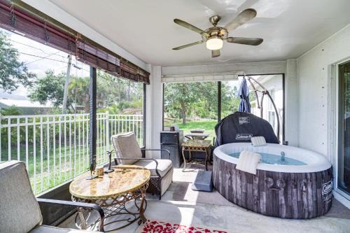Vero Lake Estates Apartment | Vero Beach Abode Hot Tub and Fire Pit, Near Boating