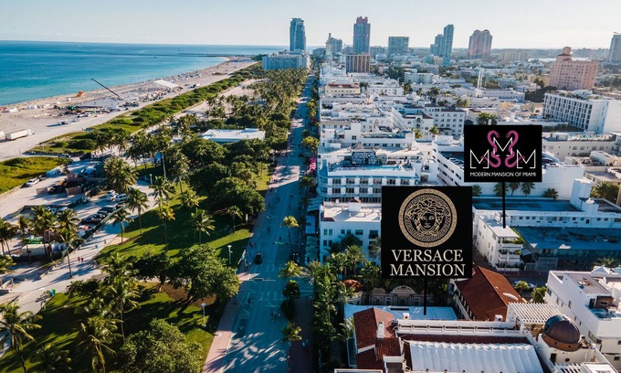 South Beach House | ⛲️ Versace Mansion Neighbor {Floor 2 & 3} Sleeps 10 🌴