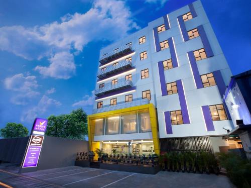 Gambir Hotel | Verse Lite Hotel Gajah Mada