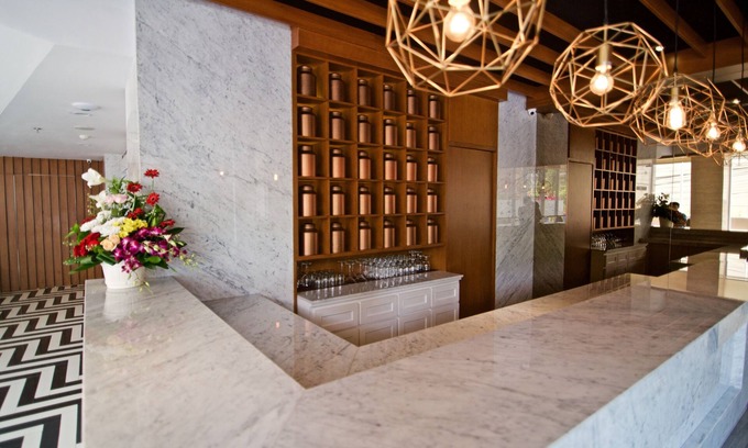 Kebon Kacang Hotel | Verse Luxe Hotel Wahid Hasyim