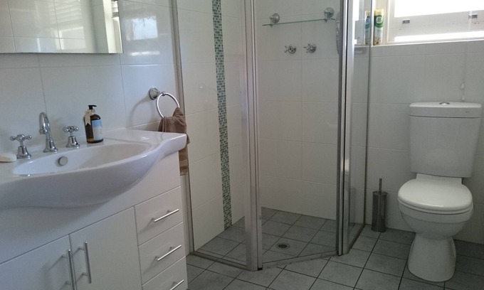 Prospect Apartment | Very close to city - a home away from home