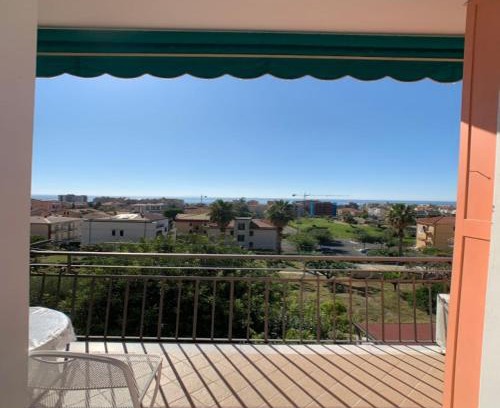 Pietra Ligure Apartment | Very cosy house with fabulous sea view!
