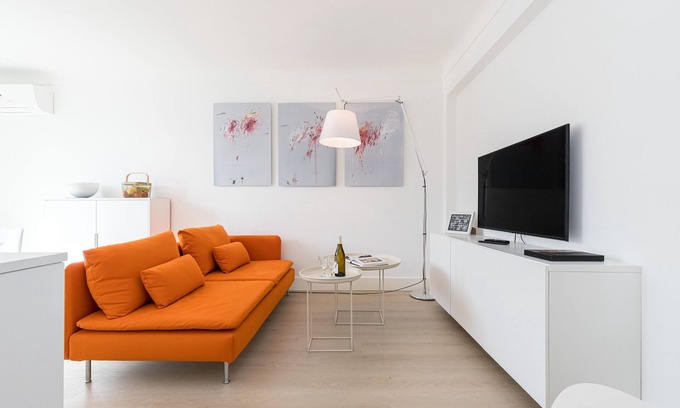 Nice City Centre House | VERY NICE APARTMENT 60M2, A/C, LIFT BALCONY 8MN FROM THE SEA