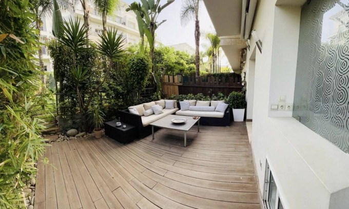 Anfa Apartment | very nice appartment with big garden inside the building