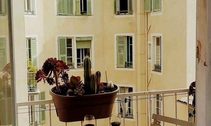 Thiers Condo | Very nice flat, Nice centre, 10 mins to the beach, very quiet and luminous