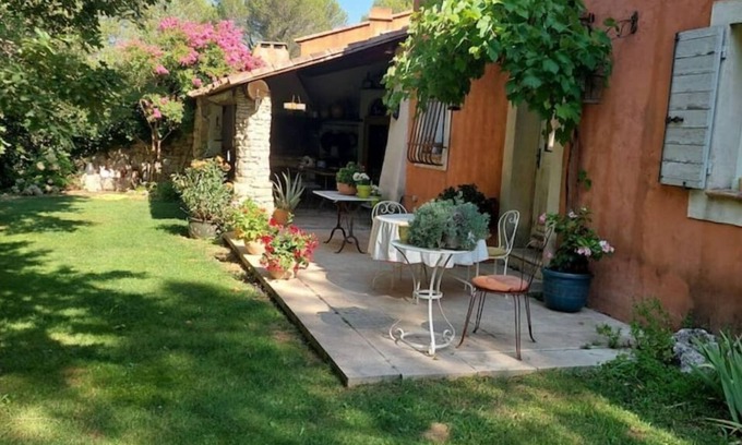 Venelles Villa | Very pretty mas on large wooded lot.