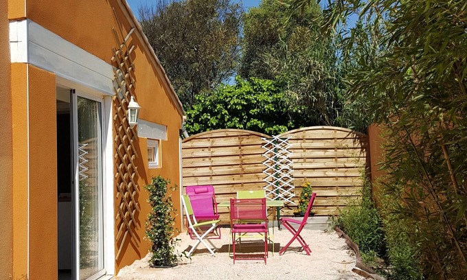Le Grau-dʼAgde House | Very pretty shaded studio 25M2 + mezzanine 100m from the beach quiet location