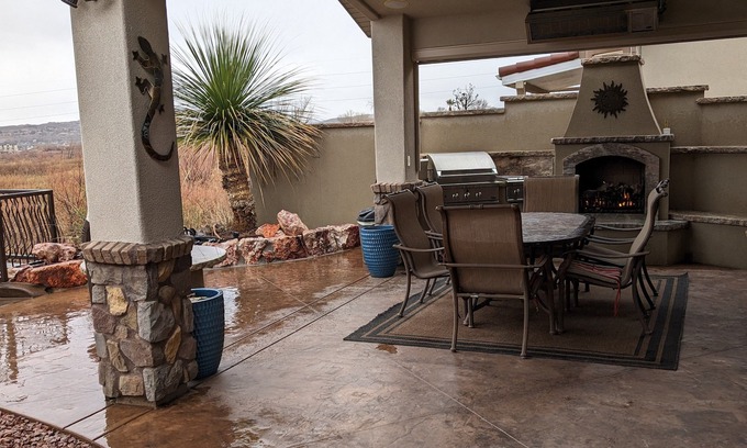 St. George Cottage | Very quiet 55 and older, newer property