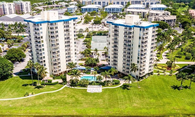 South Island Condo | Veteran Owned Beachfront, Sleeps 4.