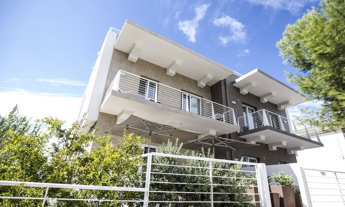 Torre Canne Apartment | Via del Faro Apartments - OVEST