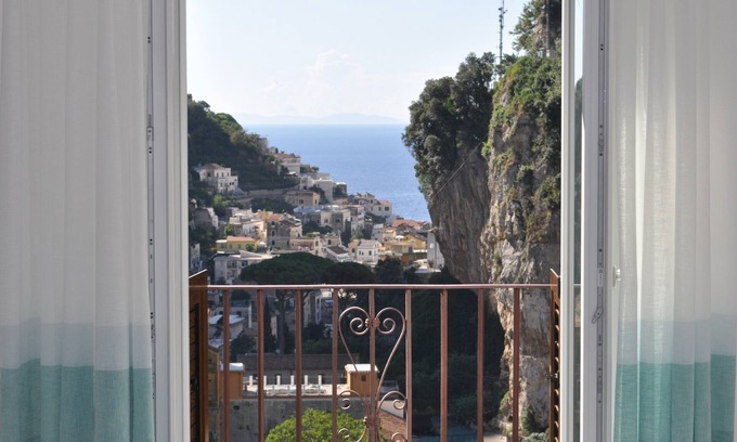 Pogerola House | Via Paradiso Apartment