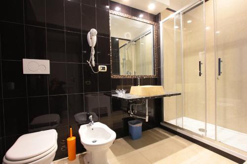 Rione XVI Ludovisi Apartment | VIA VENETO SUITE 104