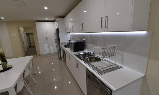 Bowden Apartment | Vibrant Bowden 101